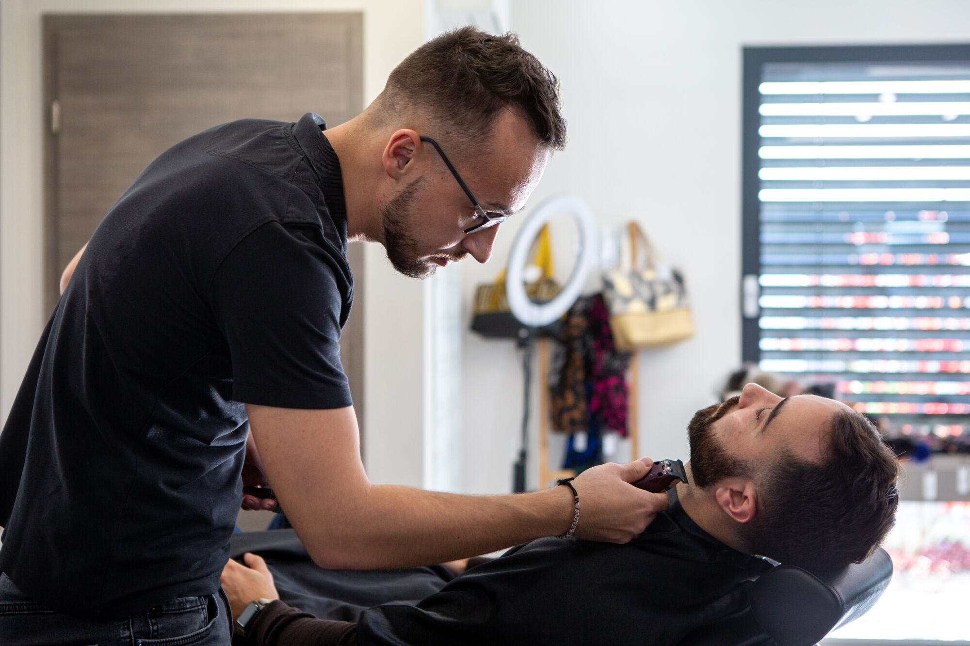 CRAZY TIFF 18 | Crazy Tiff Choisissez notre savoir-faire pour une nouvelle coupe Riedisheim